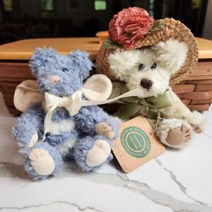 Boyds Bears Blue and Cream Plush Set
